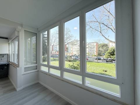 Apartamento T2 em Oeiras, Lisboa