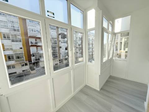 Apartamento T2 em Oeiras, Lisboa