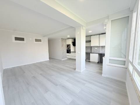 Apartamento T2 em Oeiras, Lisboa