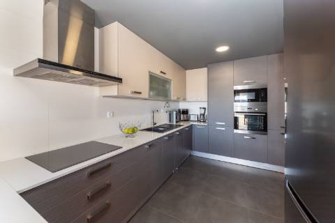 Apartamento T3 de Luxo com Vista Mar e Tróia a 200m da Praia - Saboaria, Setúbal