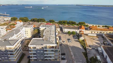 Apartamento T3 de Luxo com Vista Mar e Tróia a 200m da Praia - Saboaria, Setúbal