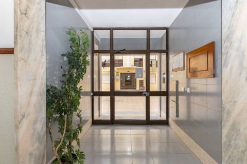 Apartamento T3 com garagem no Bairro São Gabriel em Setúbal