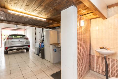 Apartamento T3 com garagem no Bairro São Gabriel em Setúbal