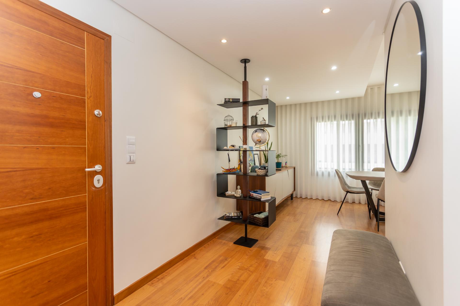 Apartamento T2 à venda na Quinta do Conventinho, Loures