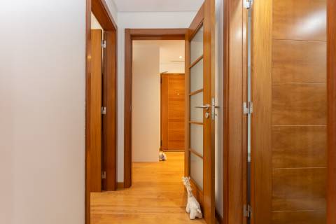 Apartamento T2 à venda na Quinta do Conventinho, Loures