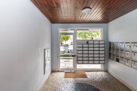 Apartamento T1 no Miratejo em Corroios - Excelente Localização