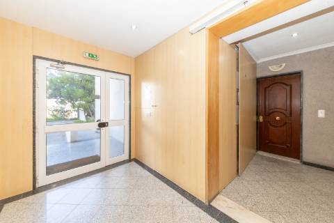 Apartamento T3 na Rua Salgueiro Maia, Lavradio