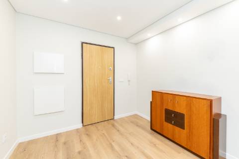 Apartamento T2 nas Manteigadas, Setúbal - Com muita luz natural