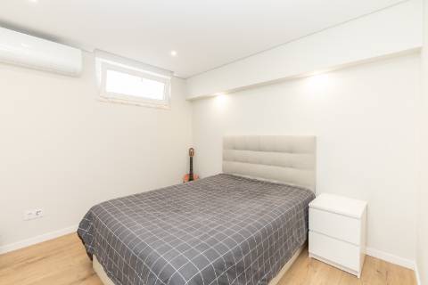 Apartamento T2 nas Manteigadas, Setúbal - Com muita luz natural