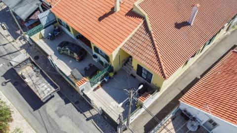 Moradia T3 Geminada em Vendas de Azeitão