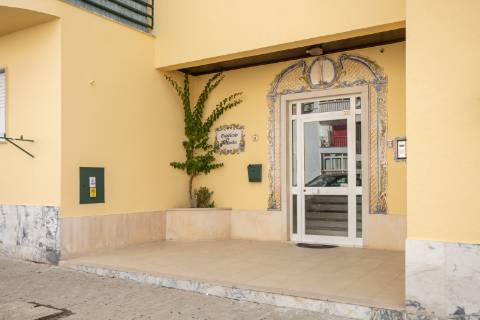 Apartamento T2 no Vale do Cobro - Setúbal