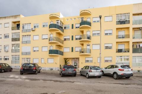 Apartamento T2 no Vale do Cobro - Setúbal