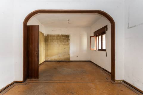 Lote Terreno Sarilhos Grandes junto à nacional, Montijo