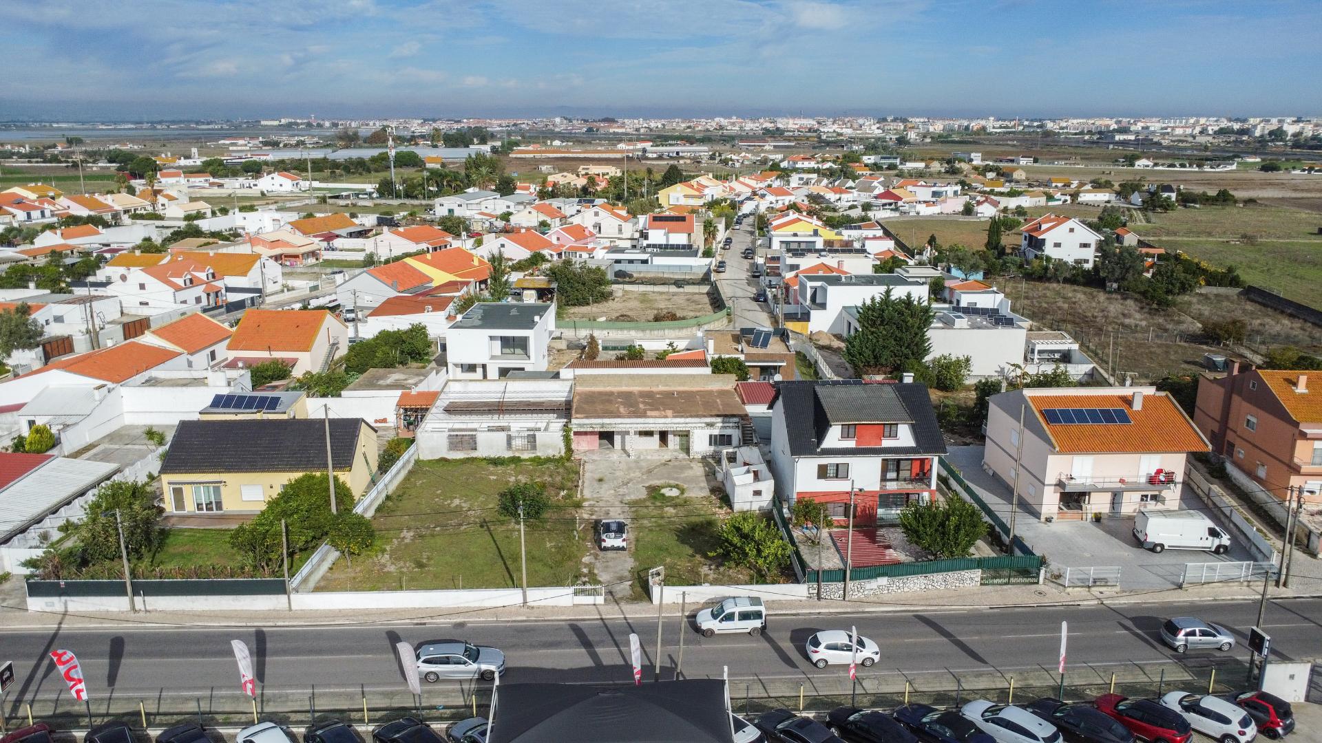 Lote terreno para construção em Sarilhos Grandes, Montijo