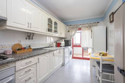 Apartamento T2 no Vale do Cobro, Setúbal