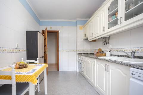 Apartamento T2 no Vale do Cobro, Setúbal