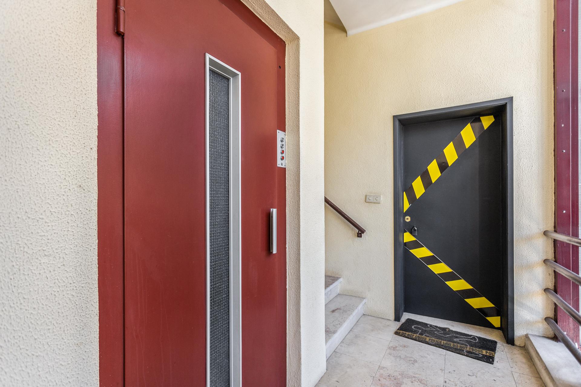 Área Nobre de 253 m² na Av. 5 de Outubro - O Maior Potencial de Conversão em habitação ou Sede Corporativa de na Av. 5 de Outubro em Setúbal