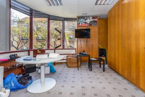 Área Nobre de 253 m² na Av. 5 de Outubro - O Maior Potencial de Conversão em habitação ou Sede Corporativa de na Av. 5 de Outubro em Setúbal