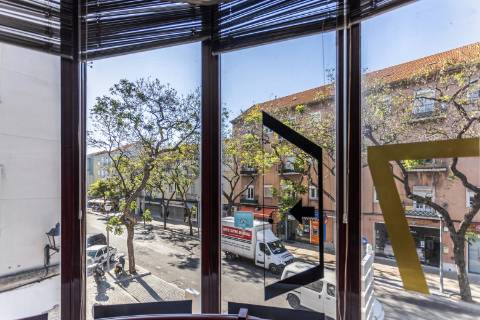 Área Nobre de 253 m² na Av. 5 de Outubro - O Maior Potencial de Conversão em habitação ou Sede Corporativa de na Av. 5 de Outubro em Setúbal