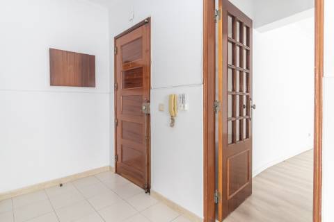 Apartamento T2 na Moita com 81,5 - Zona envolvente à Praça de Touros