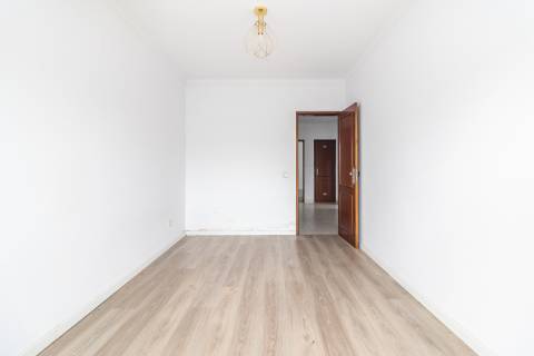 Apartamento T2 na Moita com 81,5 - Zona envolvente à Praça de Touros