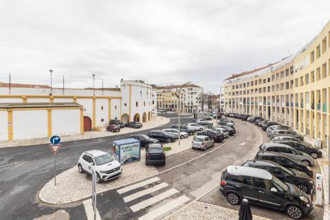 Apartamento T2 na Moita com 81,5 - Zona envolvente à Praça de Touros