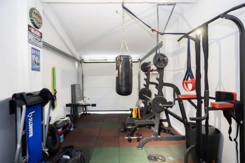 Moradia T2+2 com garagem e jardim, a dois passos do Parque do Serrado | Amora