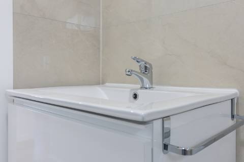 Moradia T3 Remodelada na Gâmbia com sótão e terraço junto ao Estuário do Sado | Setúbal