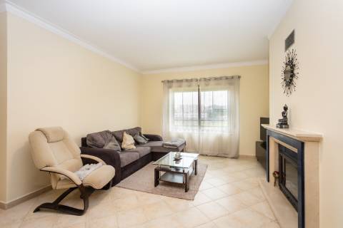 Apartamento T2 com Varandas no Vale do Cobro | Setúbal