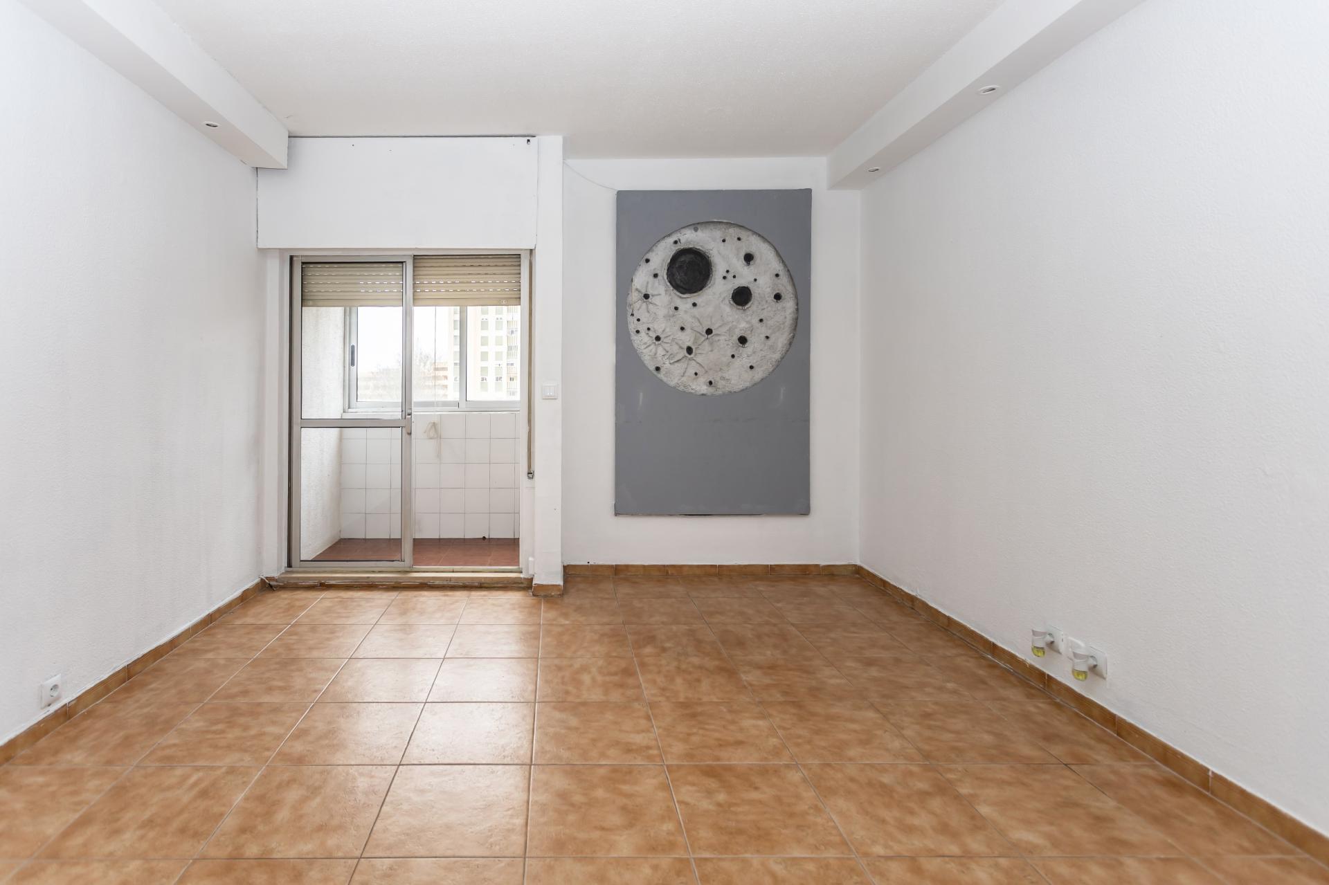Apartamento T2 na Av. Bento Jesus Caraça | Setúbal