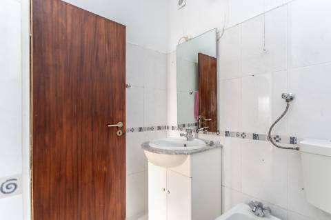 Apartamento T2 na Av. Bento Jesus Caraça | Setúbal