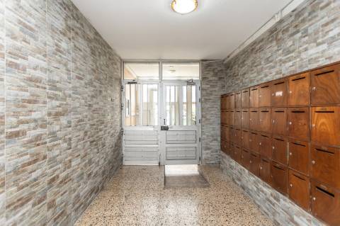 Apartamento T2 na Av. Bento Jesus Caraça | Setúbal