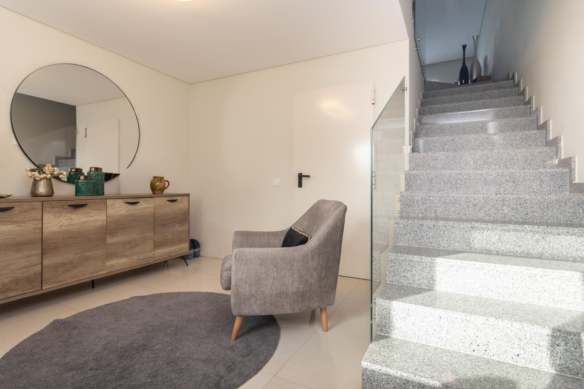 Moradia T4 com piscina e garagem nas Manteigadas | Setúbal