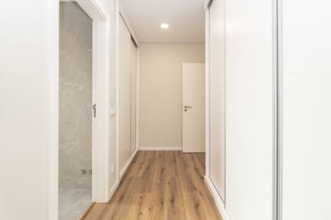 Moradia T4 com piscina e garagem nas Manteigadas | Setúbal