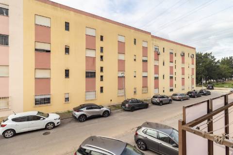 Apartamento T3 pronto a habitar | Vale do Cobro, Setúbal