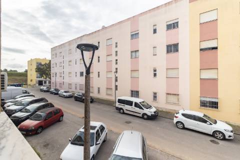 Apartamento T3 pronto a habitar | Vale do Cobro, Setúbal