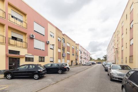 Apartamento T3 pronto a habitar | Vale do Cobro, Setúbal