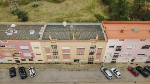 Apartamento T3 pronto a habitar | Vale do Cobro, Setúbal