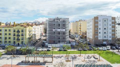 T2 de 98,49m² no Lote 96 - Espaço, Luz e Elegância | Bairro Afonso Costa, Setúbal