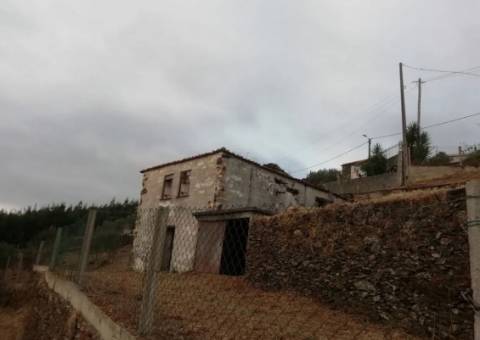 Terreno em Castelo de Paiva