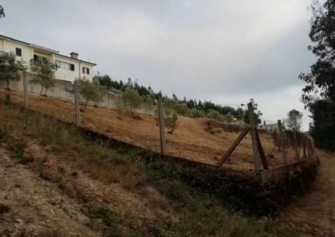 Terreno em Castelo de Paiva