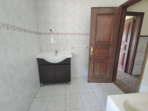Apartamento T3 em Carregosa