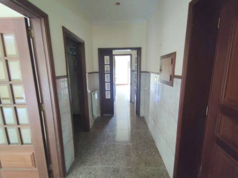 Apartamento T3 em Carregosa