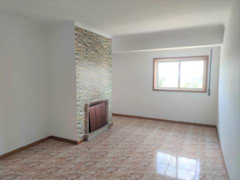 Apartamento T3 em Oliveira de Azeméis
