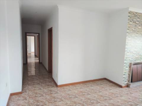Apartamento T3 em Oliveira de Azeméis