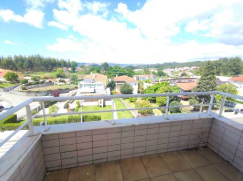 Apartamento T3 em Oliveira de Azeméis
