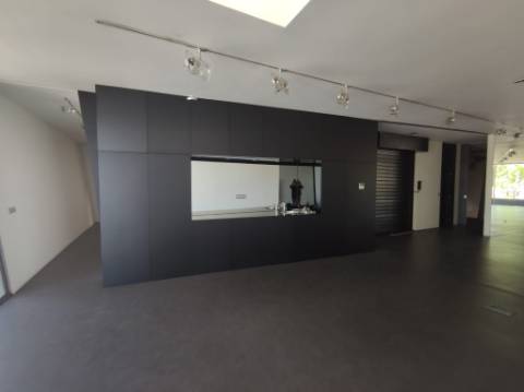 Armazém Industrial em São João da Madeira