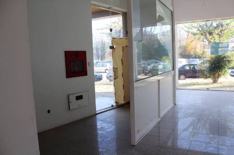 Loja comercial com 155 m2 em Santa Maria da Feira