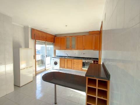 Apartamento T2 em Oliveira de Azeméis