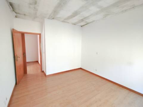 Apartamento T2 em Oliveira de Azeméis